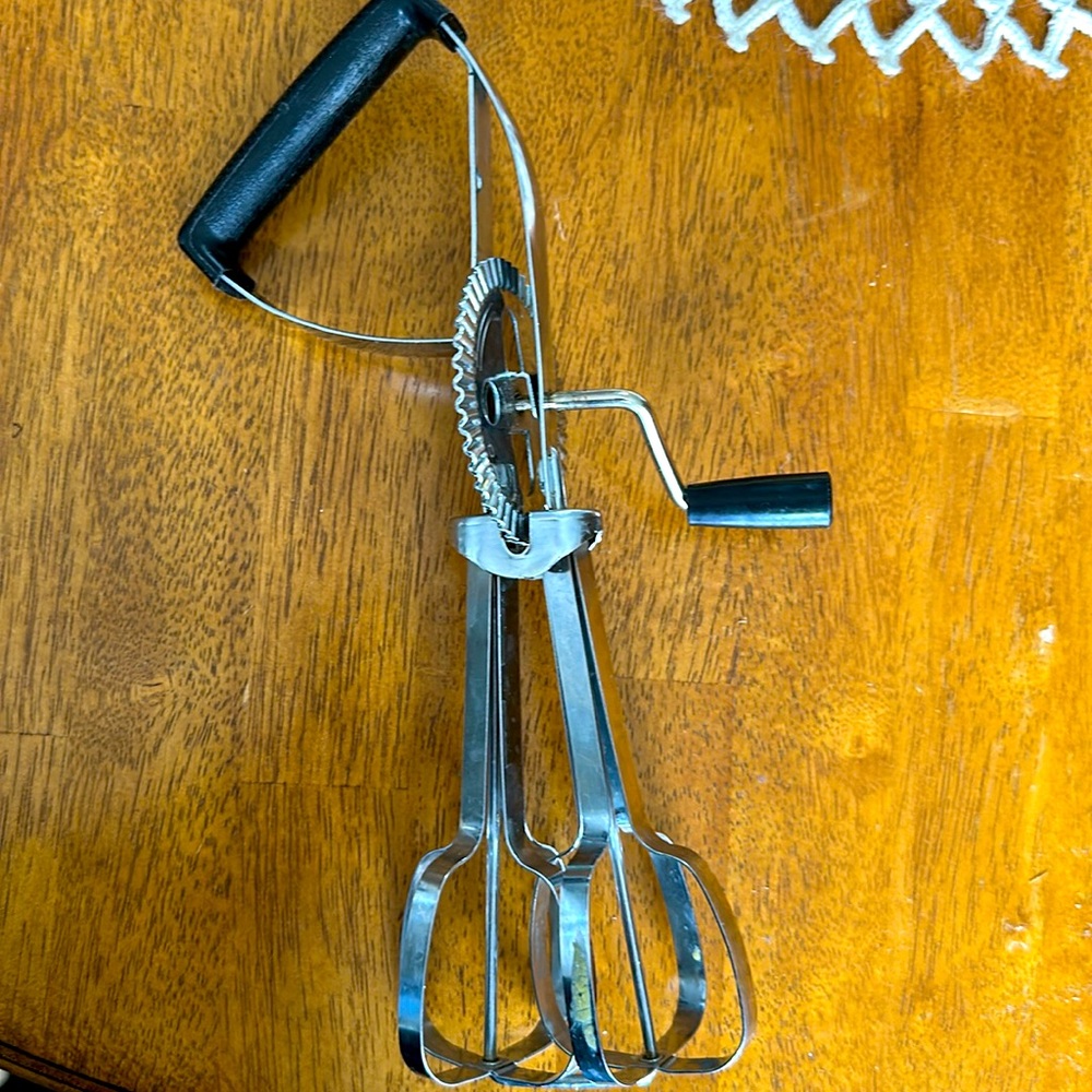 Vintage Ecko Egg Beater in Stainless Steel made in USA